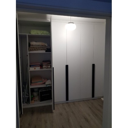 Dulap pentru dormitor modern A-8